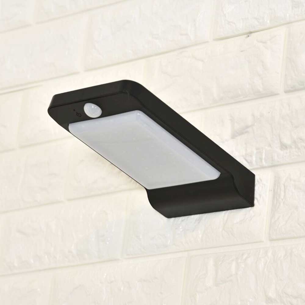  SOLAR WALL LIGHT PIR